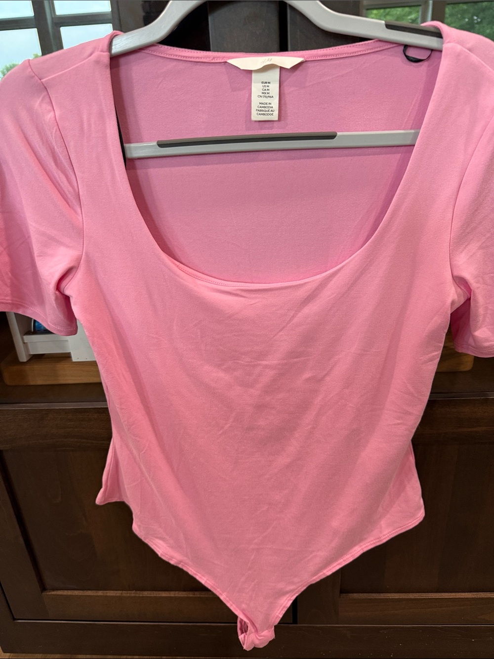 H&M Pink Scoop Neck Short Sleeve Bodysuit